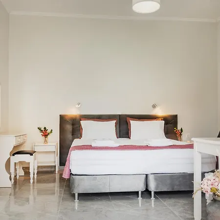Kates Apartamento *