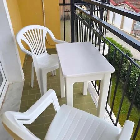 Kates Apartamento *